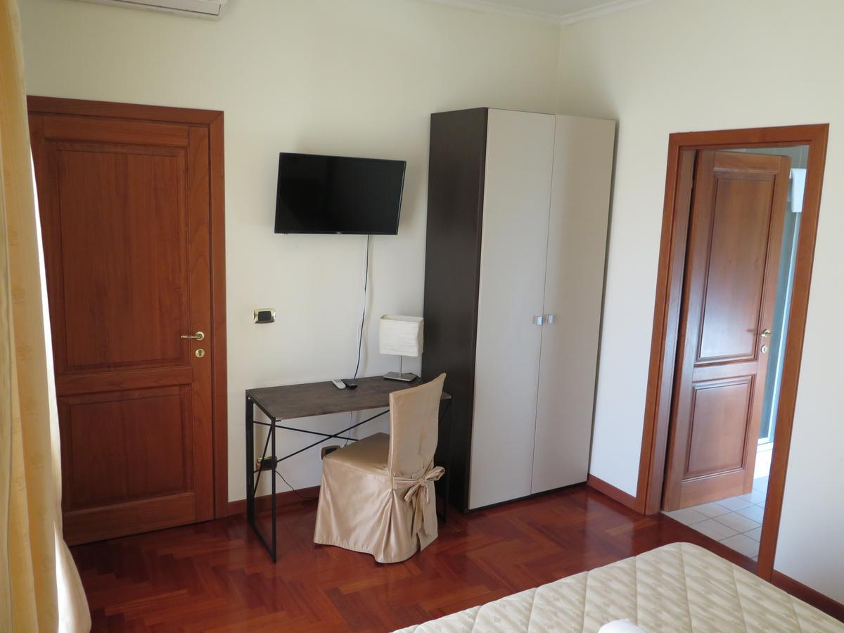 La Locanda Del Palatoraffinato Ciampino Buitenkant foto