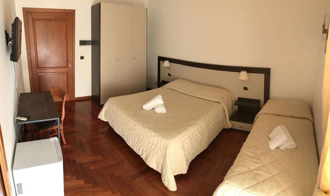La Locanda Del Palatoraffinato Ciampino Buitenkant foto